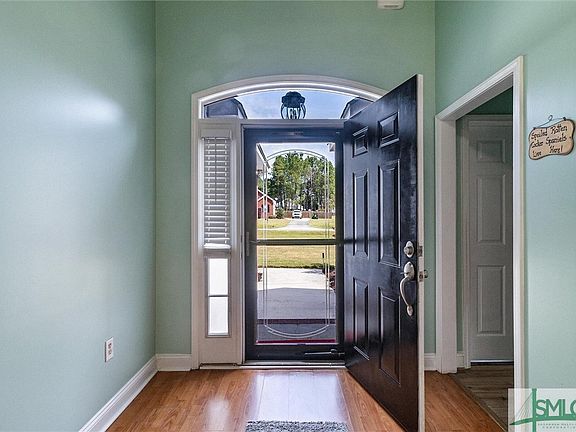 5th image of 2026 Pinemount Boulevard