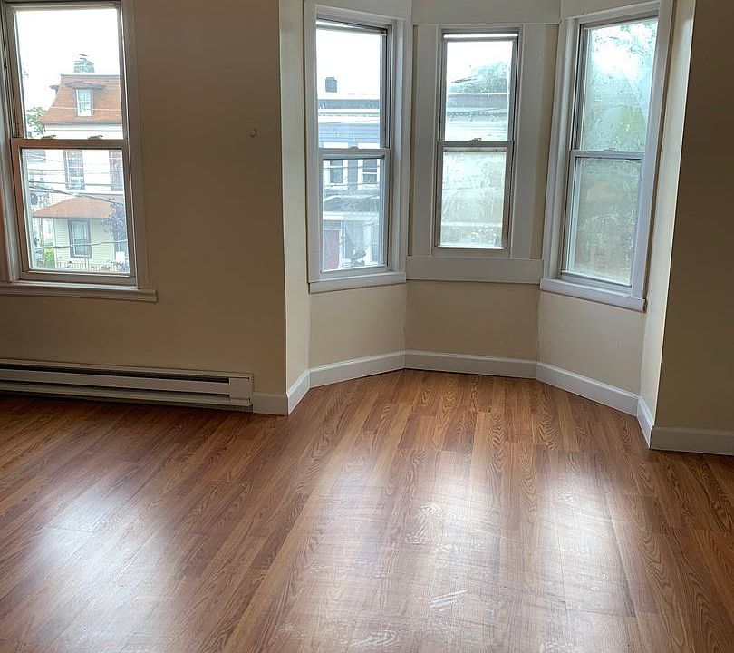 2nd image of 188 Summer Ave Floor 2