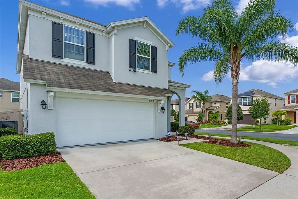 Building Photo - 3211 Turret Dr