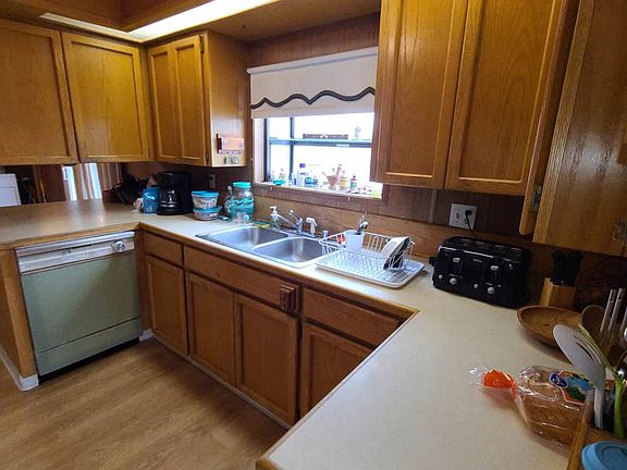5th image of 1709 NE 78th St