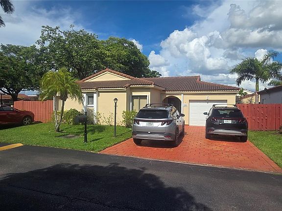 2nd image of 509 SW 87th Pl