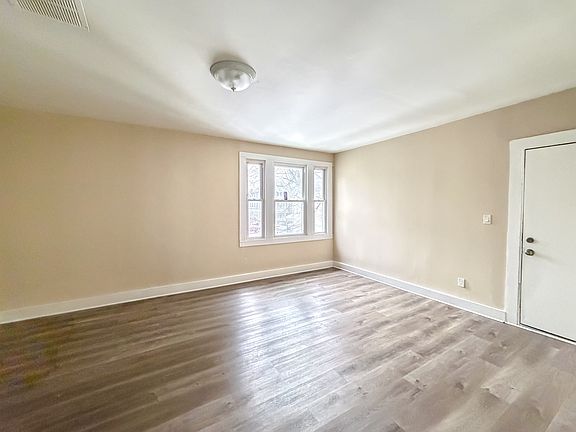 5th image of 20 Judson Ave #3