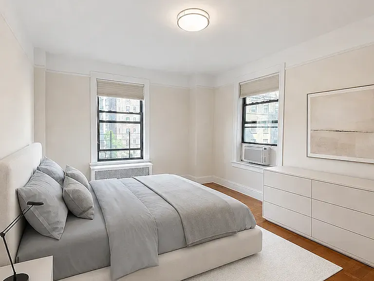 425 Riverside Dr #8F — Photo 8