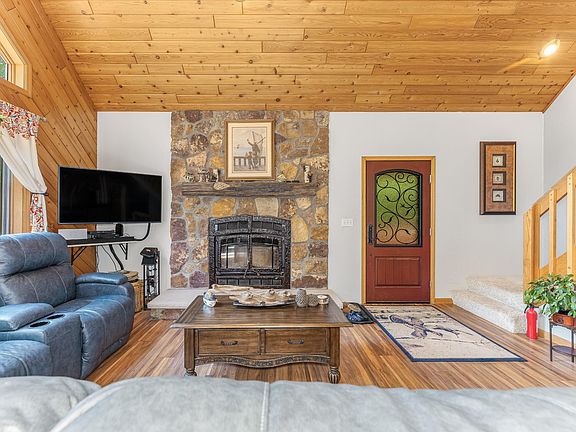5th image of 8680 Hoop Ln