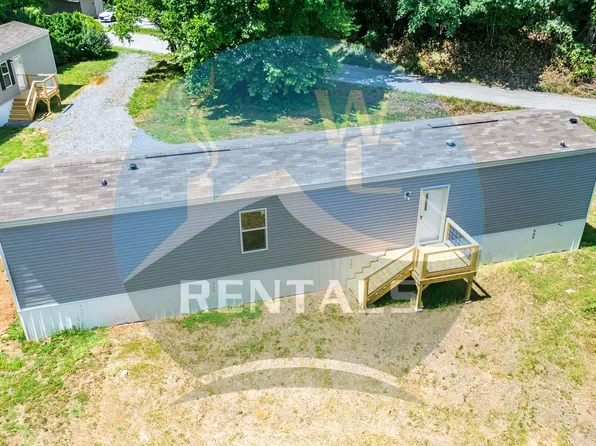 1043 Dillsboro Rd, Sylva, NC 28779