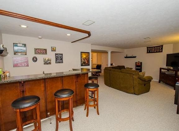 3rd image of 60525 Woodstock Dr