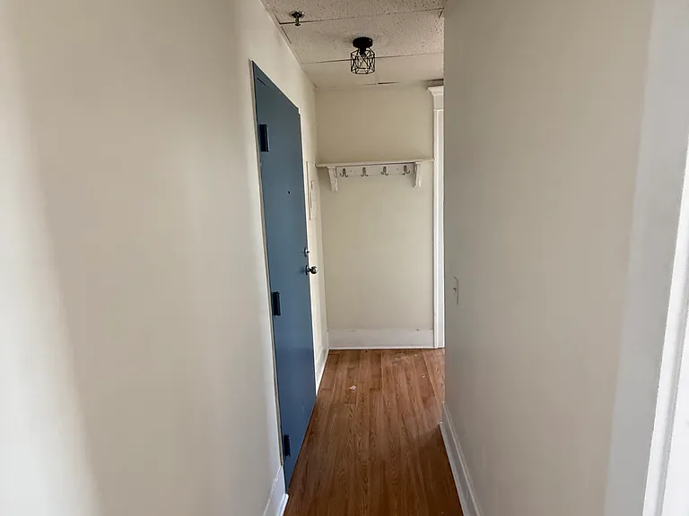 527 Northampton St — Photo 5
