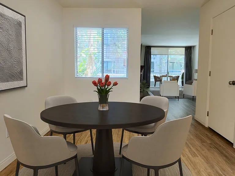 1541 S Bundy Dr #102 — Photo 9