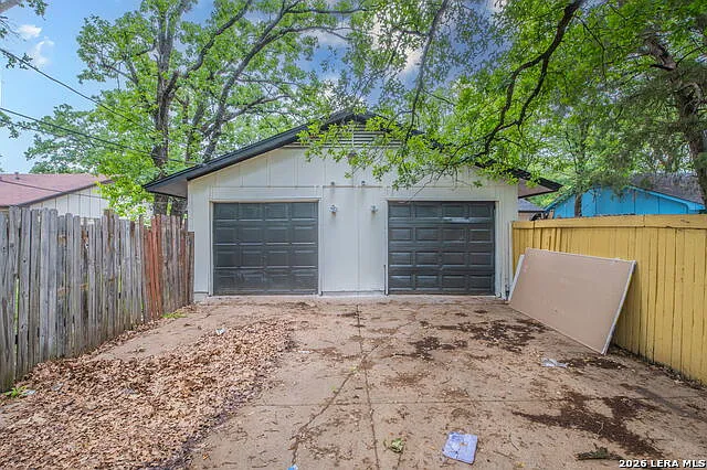 7514 Olusta Dr — Photo 15