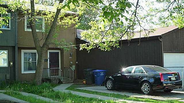 2nd image of 1429 E 17th Ct