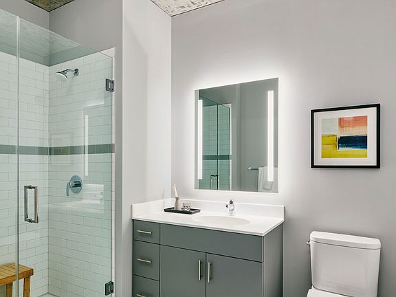 5th image of 1301 W Lake St #814