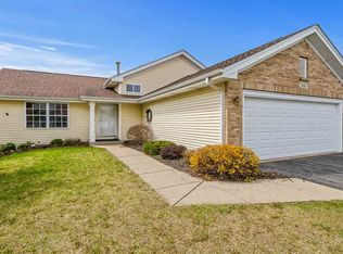 850 Brookview Dr N, Byron, IL 61010