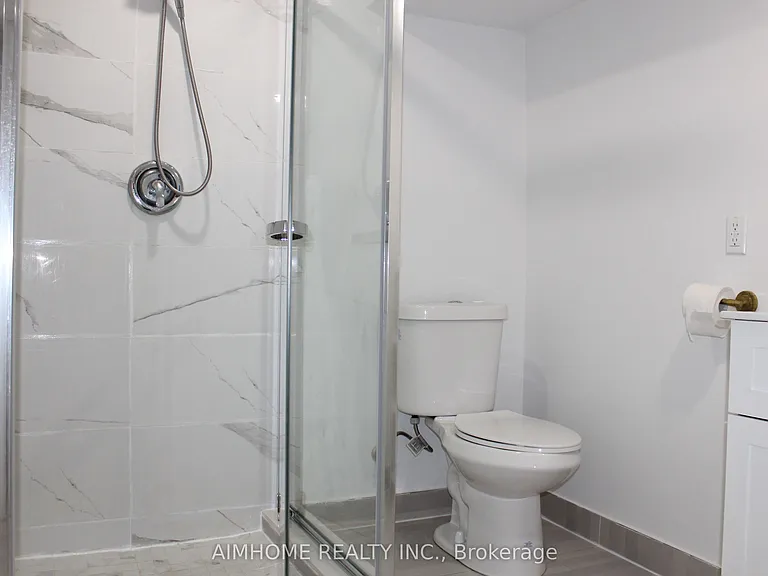 40 Hepscott Ter #LOWER — Photo 9