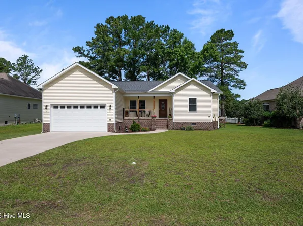 907 Sea Holly Court, New Bern, NC 28560