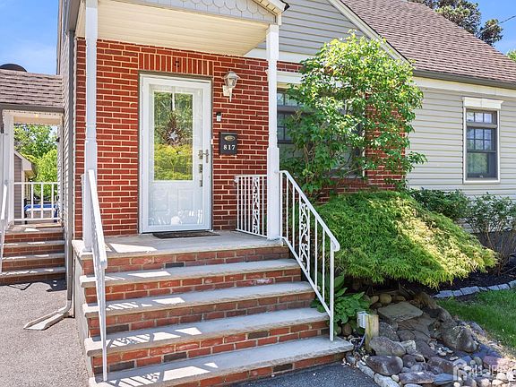 4th image of 817 Dunellen Ave