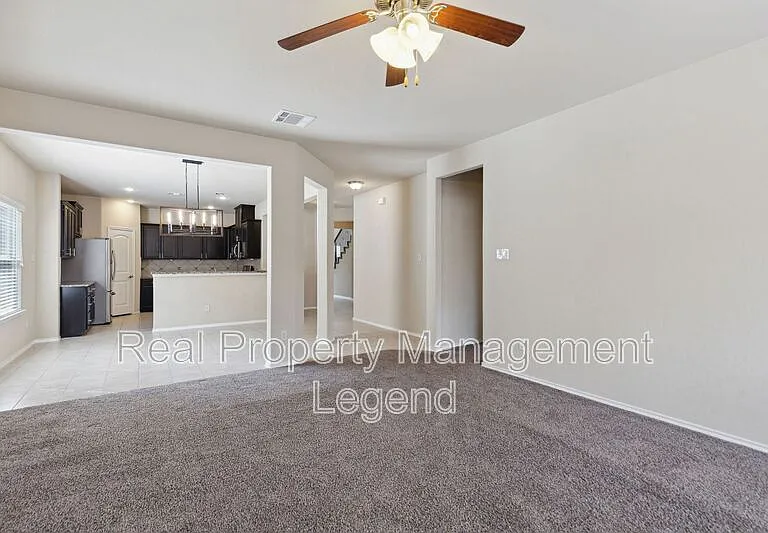 812 Gray Fox Dr — Photo 12