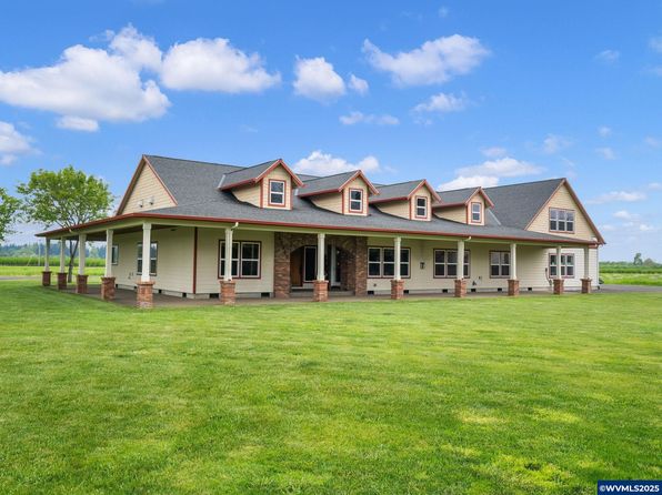 19601 Boones Ferry Rd NE, Hubbard, OR 97032