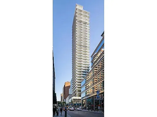 Rented by Compass | media 17