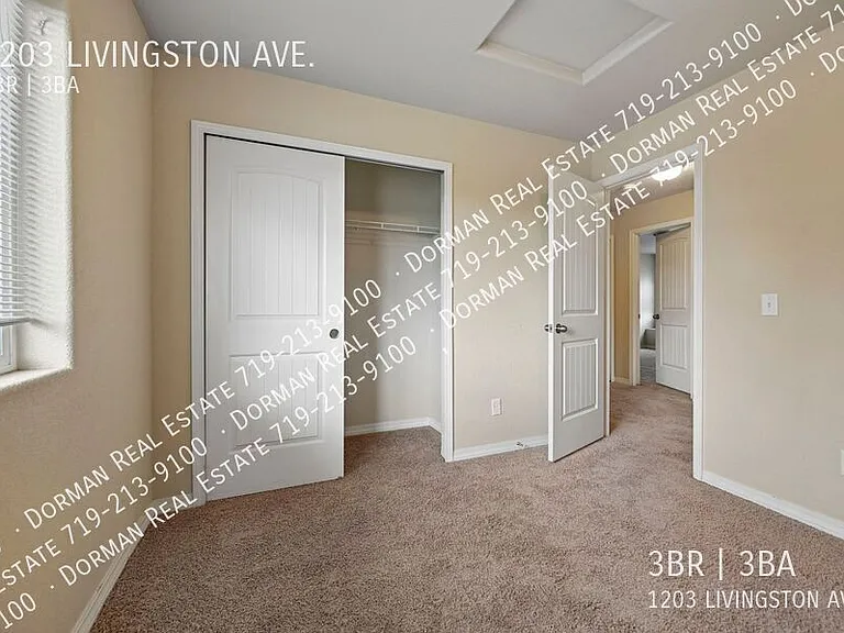 1203 Livingston Ave — Photo 9