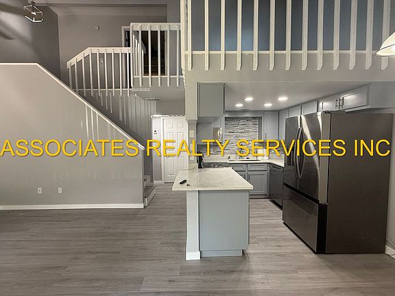 4th image of 4708 SW 67th Ter