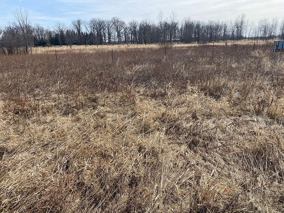 2nd image of 25266 Saint Croix Rd