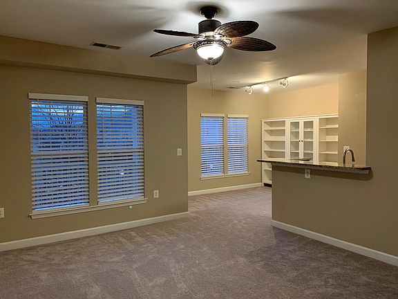 2nd image of 42531 Rockrose Sq Unit 302