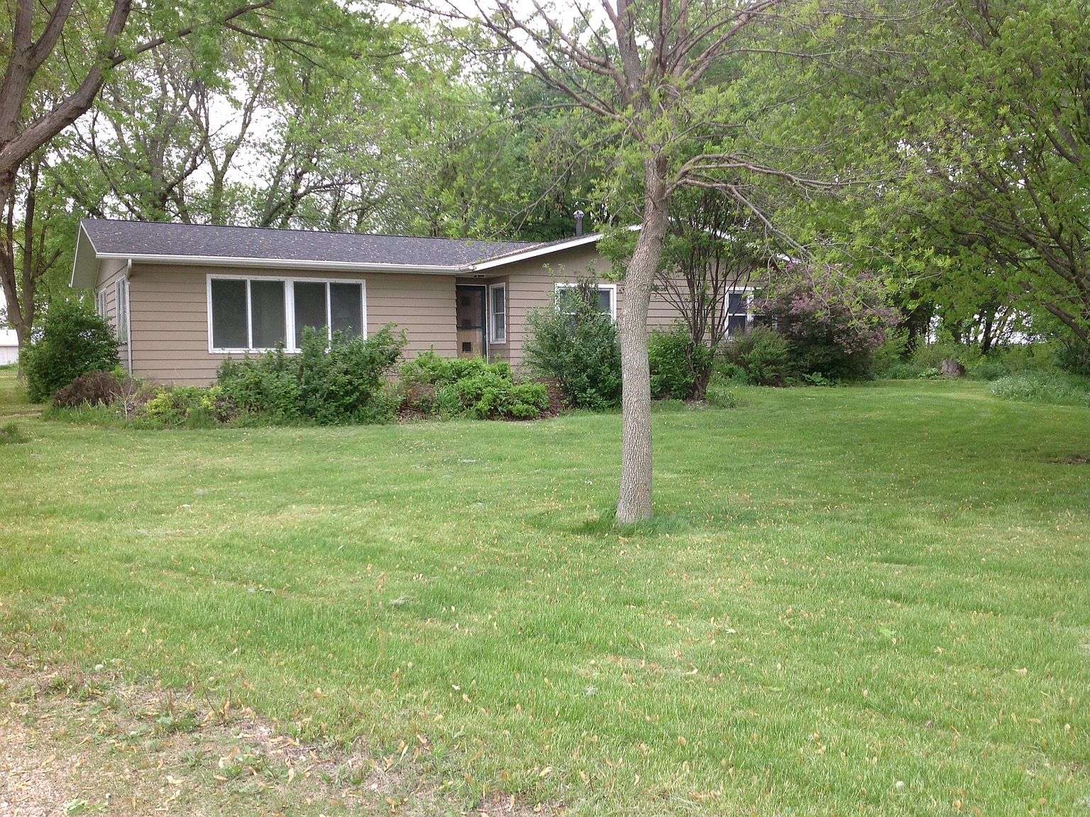 2775 230th Ave, Spencer, IA 51301 | Zillow