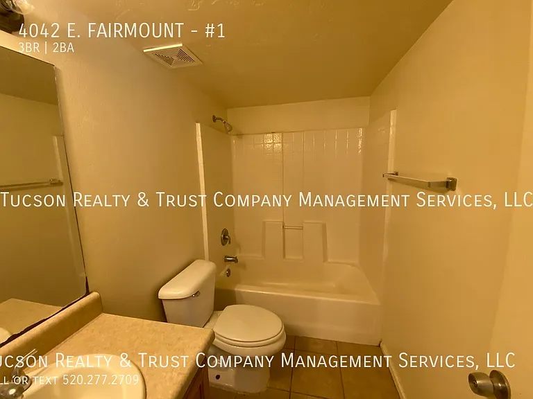 4042 E Fairmount St #1 — Photo 30