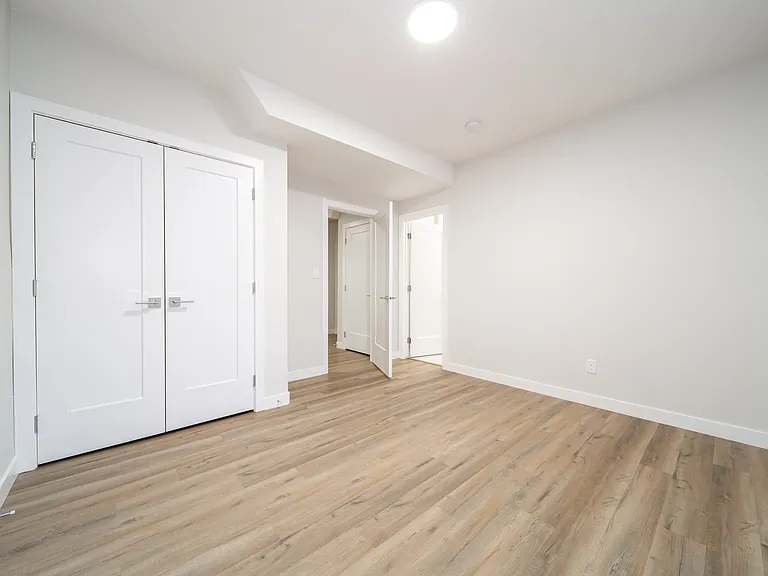 106 Penn Pl #B — Photo 9