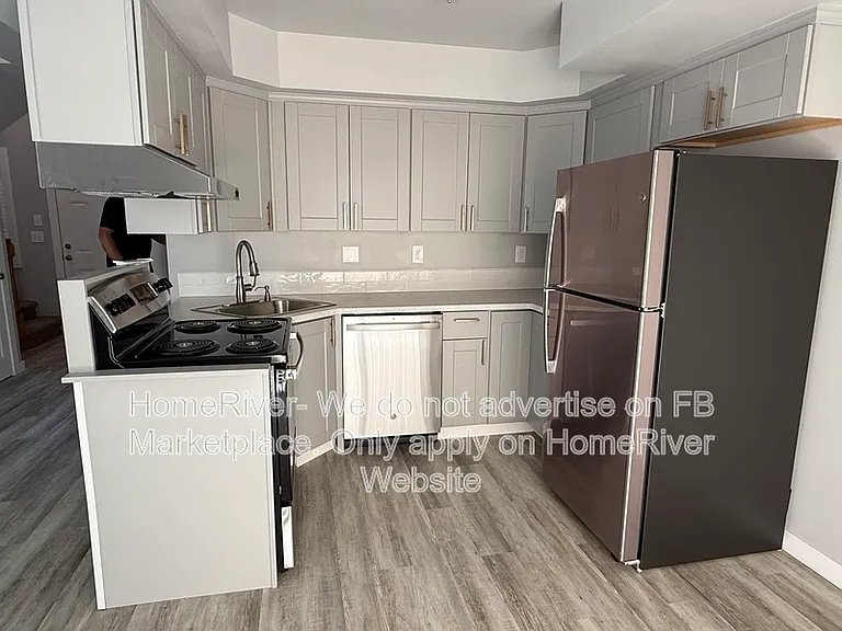 519 W 5th St — Photo 1