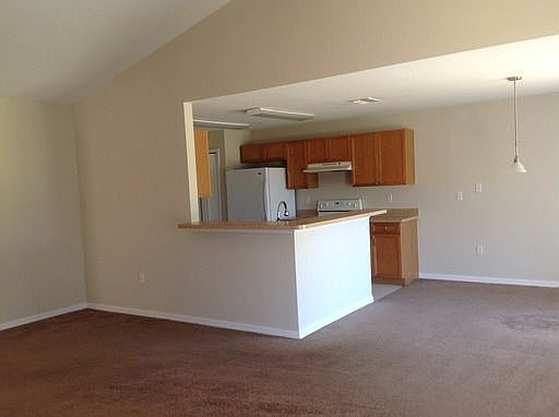 5th image of 1601 Pompano Way