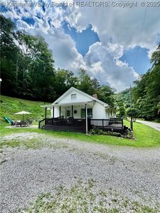 28 Brushy Frk, Alkol, WV, 25501