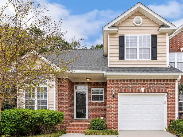 1515 Poets Glade Dr, Apex, NC 27523