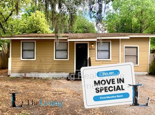 8015 N 10th St, Tampa, FL 33604