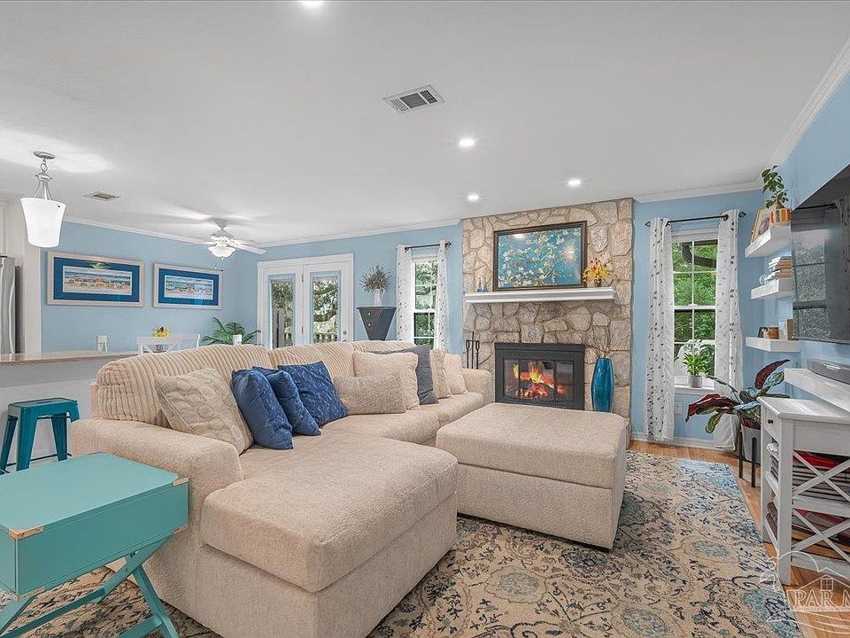 1st image of 4831 E Olive Rd APT 1D