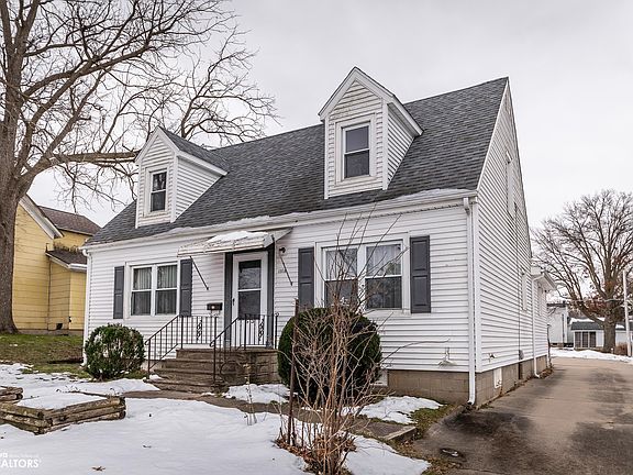 2nd image of 1518 W Main St