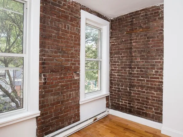 25 Adelphi Street image 1 of 10