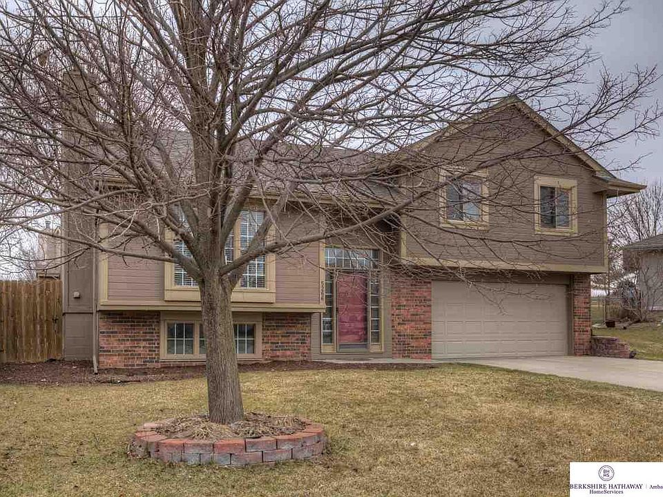 1st image of 5266 N 129th Avenue Cir