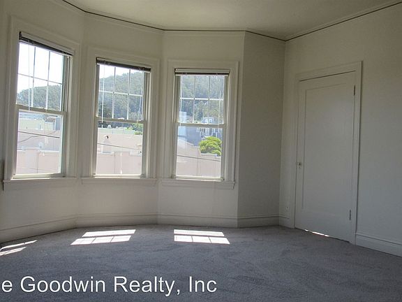 3rd image of 1401 10th Ave APT 304