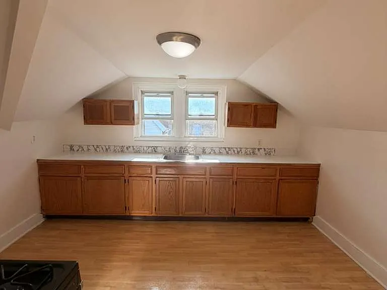 6 Elm St #10A — Photo 1