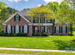 2235 Legacy Oak Dr, Waxhaw, NC 28173