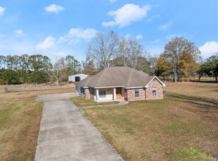 1192 Cordoba Dr, Zachary, LA 70791