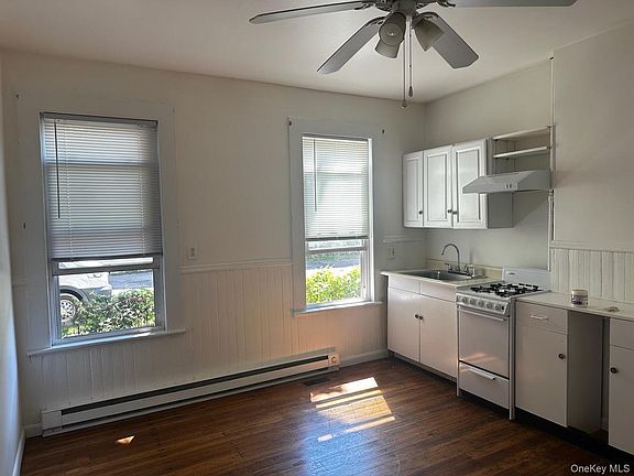 3rd image of 45 Fulton Ave Unit 3