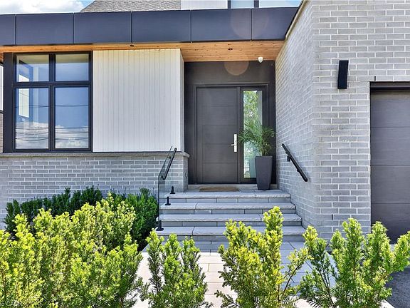 2nd image of 70 Upper Mount Albion Rd