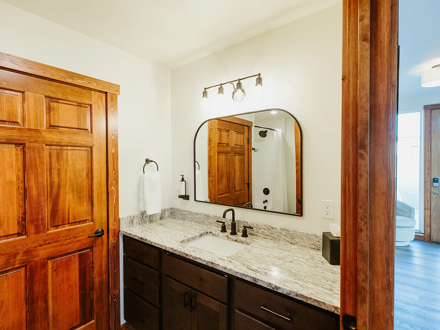 Studio, $3,089 — Photo 4