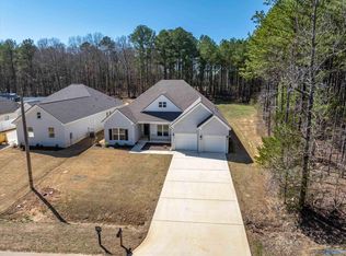 18215 Newby Chapel Rd, Athens, AL 35613