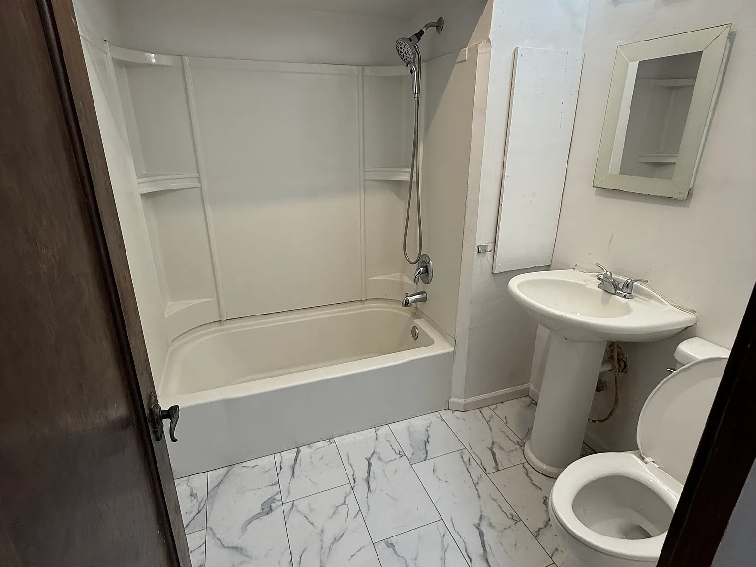 2314 Carmel Ave — Photo 4