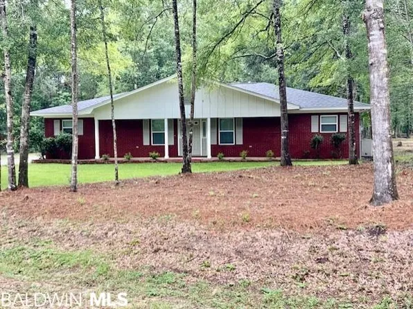 51655 Oakwood Dr, Bay Minette, AL 36507