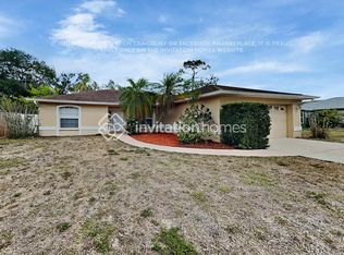 4017 Ponea Dr, Sarasota, FL 34241