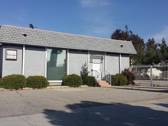 3rd image of 434 E Rancho Vista Blvd